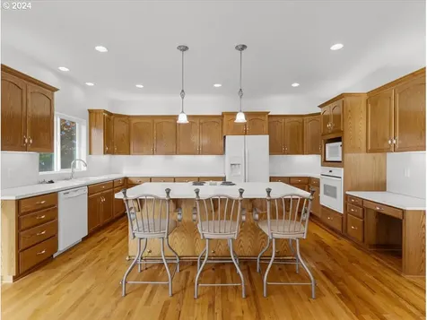 12405 SW Poppy Drive Gaston OR 97119