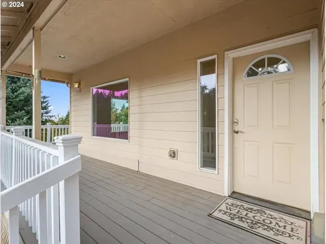 12405 SW Poppy Drive Gaston OR 97119