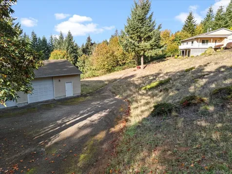 12405 SW Poppy Drive Gaston OR 97119
