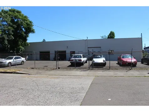5409 SE Francis Street Portland OR 97206
