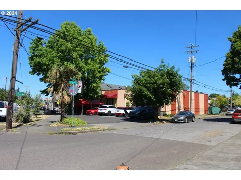 5409 SE Francis Street Portland OR 97206