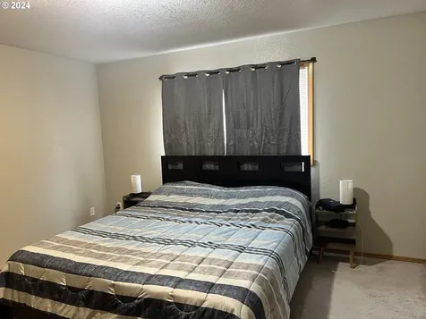 952 W Ridgeway Avenue Hermiston OR 97838