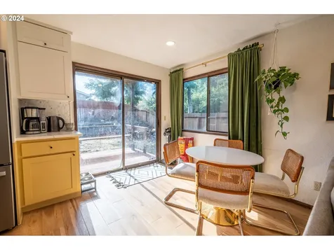 2395 Wall Street North Bend OR 97459