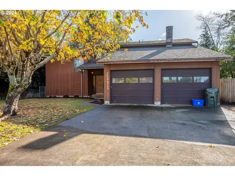 2395 Wall Street North Bend OR 97459