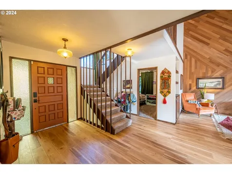 2395 Wall Street North Bend OR 97459