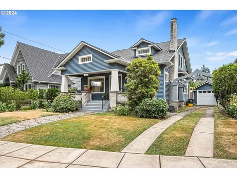 3430 Ne Couch Street Portland OR 97232