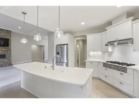 12515 NE 50th Avenue Vancouver WA 98686