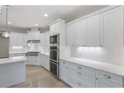 12515 NE 50th Avenue Vancouver WA 98686