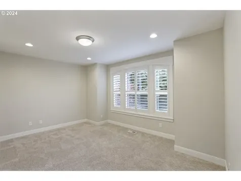 12515 NE 50th Avenue Vancouver WA 98686