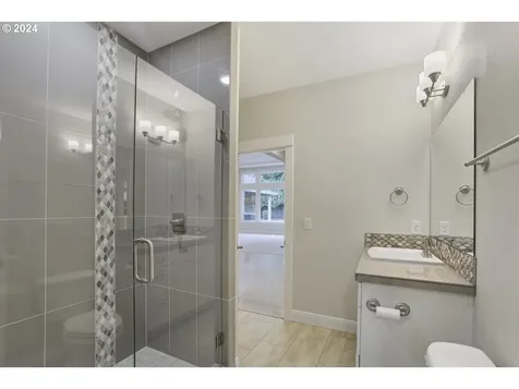 12515 NE 50th Avenue Vancouver WA 98686
