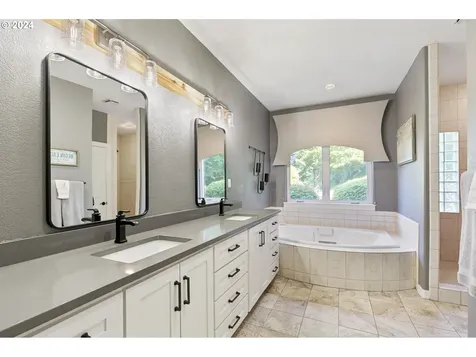 3701 Ne 199th Street Ridgefield WA 98642