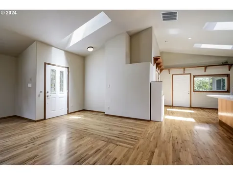 4010 Ne 143rd Avenue Vancouver WA 98682