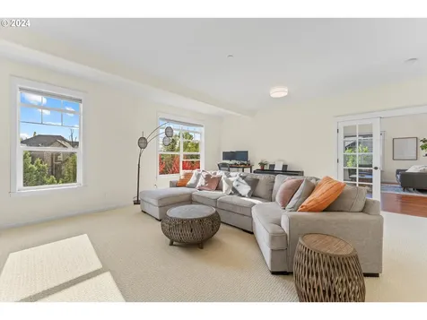3769 NW 19th Circle Camas WA 98607