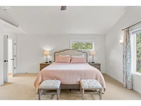 3769 NW 19th Circle Camas WA 98607