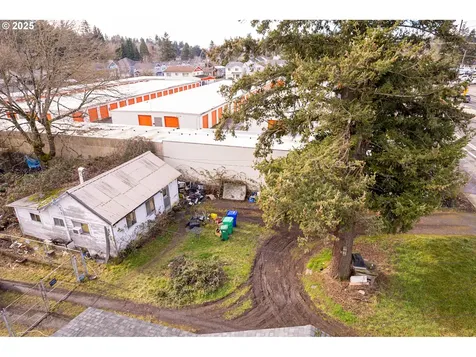 10620 SE Division Street Portland OR 97266