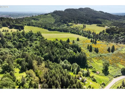 7208 Nw Gales Creek Road Forest Grove OR 97116