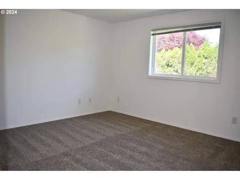 100 Se 6th Street Battle Ground WA 98604