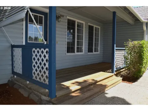 100 Se 6th Street Battle Ground WA 98604