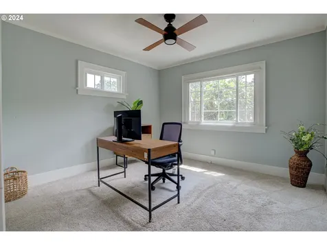 3711 Ne 66th Avenue Portland OR 97213