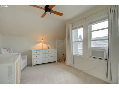 3711 Ne 66th Avenue Portland OR 97213