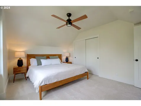 3711 Ne 66th Avenue Portland OR 97213