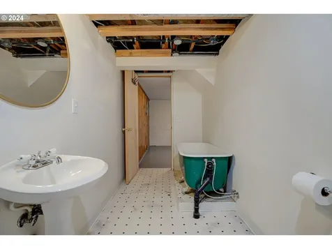 3711 Ne 66th Avenue Portland OR 97213