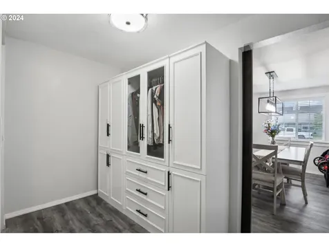 1922 W 27th Street Vancouver WA 98660