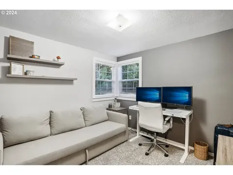 1922 W 27th Street Vancouver WA 98660