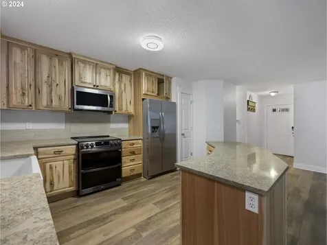 20276 E Ambrose Street Brightwood OR 97011