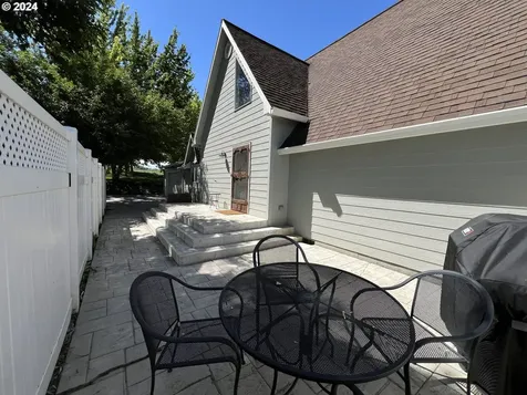 1360 E Highland Avenue Hermiston OR 97838