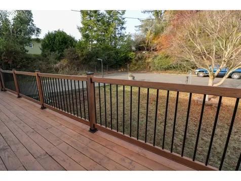 3580 Lindberg Avenue Coos Bay OR 97420