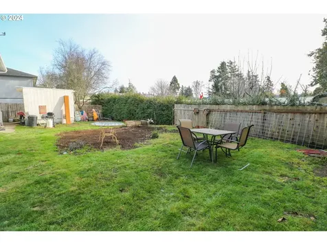3580 Lindberg Avenue Coos Bay OR 97420