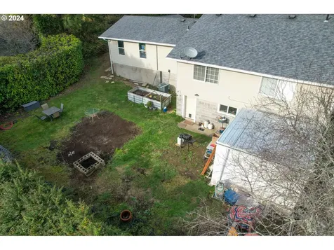 3580 Lindberg Avenue Coos Bay OR 97420