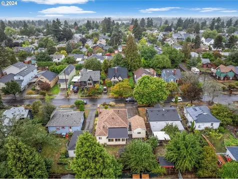 846 NE 72nd Avenue Portland OR 97213