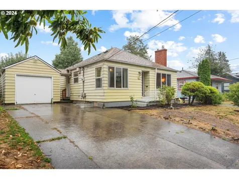 846 NE 72nd Avenue Portland OR 97213
