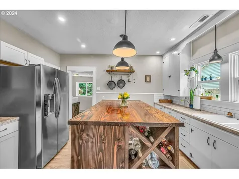 4809 Nw Washington Street Vancouver WA 98663