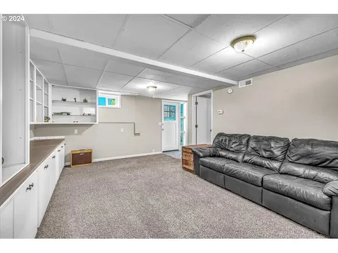 4809 Nw Washington Street Vancouver WA 98663