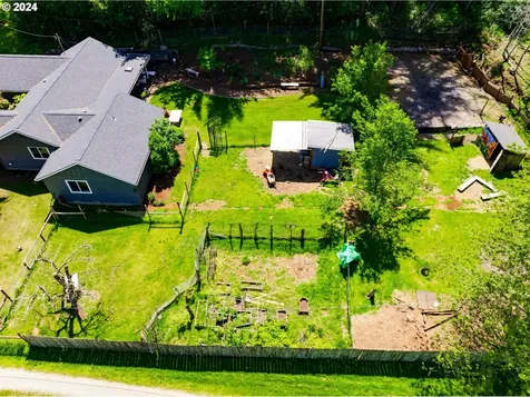 76990 London Road Cottage Grove OR 97424