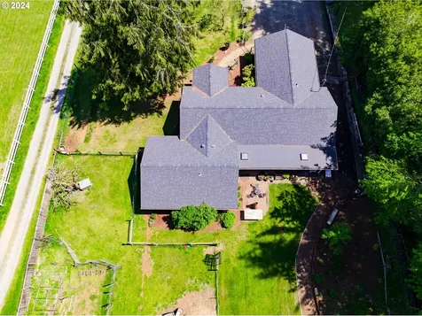 76990 London Road Cottage Grove OR 97424