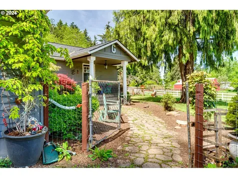 76990 London Road Cottage Grove OR 97424