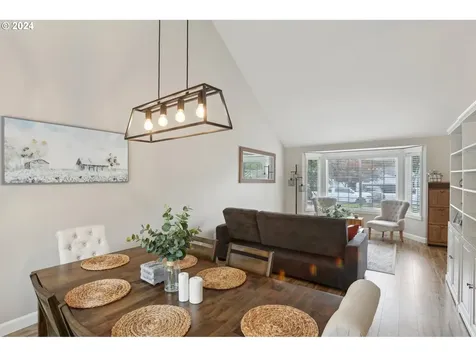 7262 Sw Applegate Drive Beaverton OR 97007