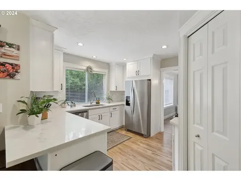 7262 Sw Applegate Drive Beaverton OR 97007
