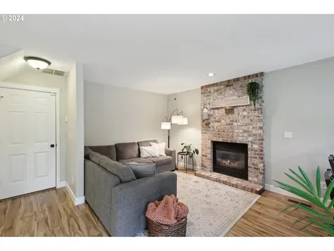 7262 Sw Applegate Drive Beaverton OR 97007