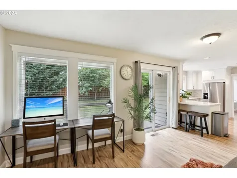 7262 Sw Applegate Drive Beaverton OR 97007