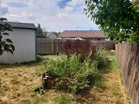 1916 Nw 5th Court Battle Ground WA 98604
