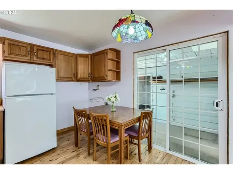 7320 Se Holgate Boulevard Portland OR 97206
