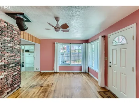 7320 Se Holgate Boulevard Portland OR 97206