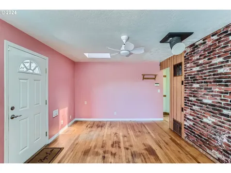 7320 Se Holgate Boulevard Portland OR 97206