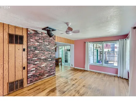 7320 Se Holgate Boulevard Portland OR 97206