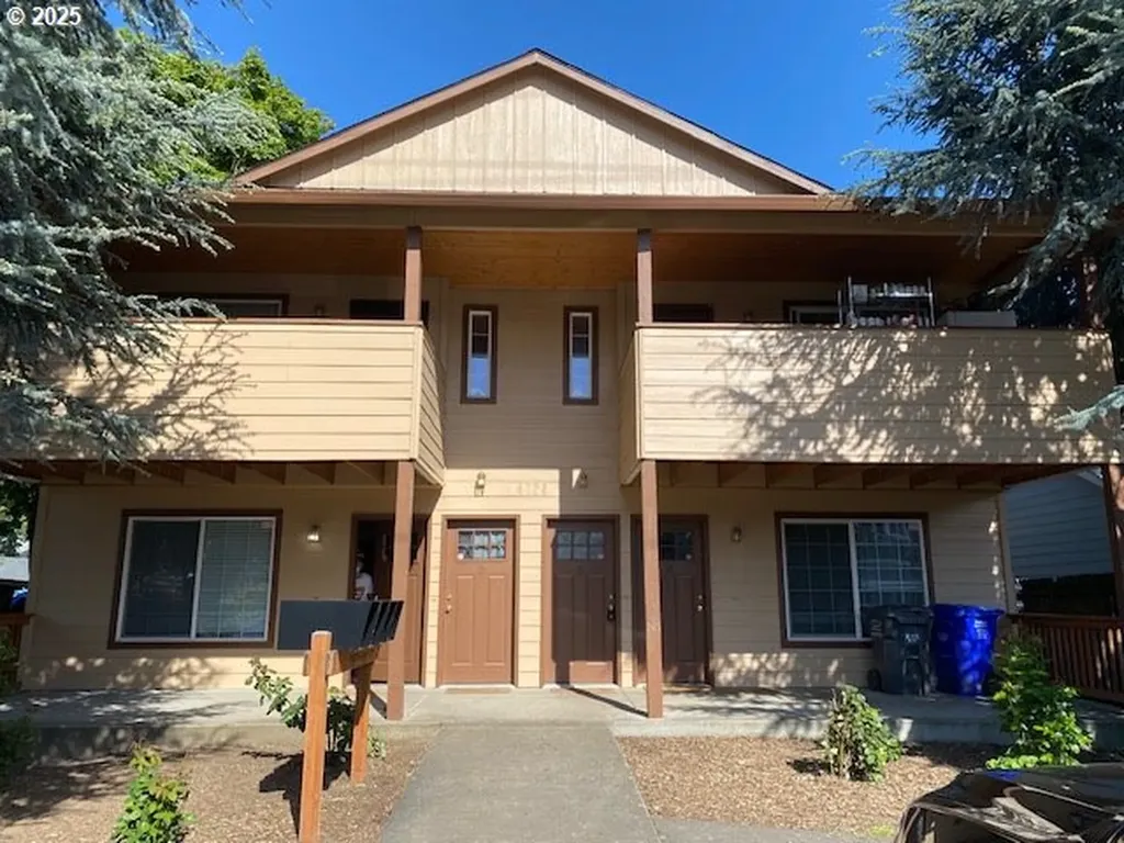 4724 NE 101st Avenue Portland OR 97220